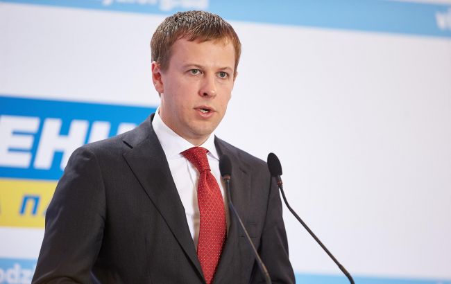 "Возрождение" рассчитывает на поддержку не менее 10-15% граждан на парламентских выборах