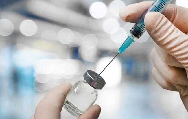 Комитет Рады обратится к Кабмину по поводу прививок военных