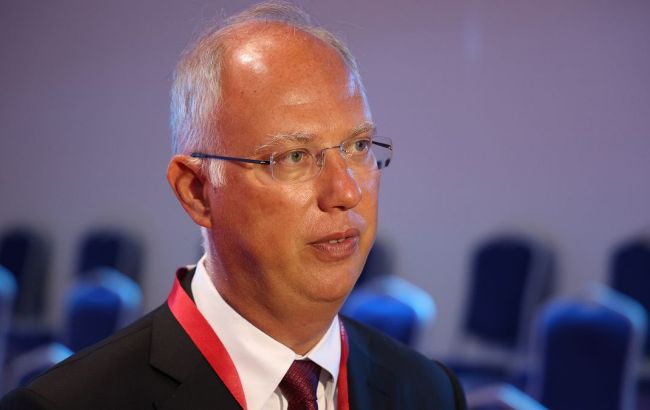 Прогрес щодо припинення вогню в Україні і не тільки: що сказав парламентер Путіна