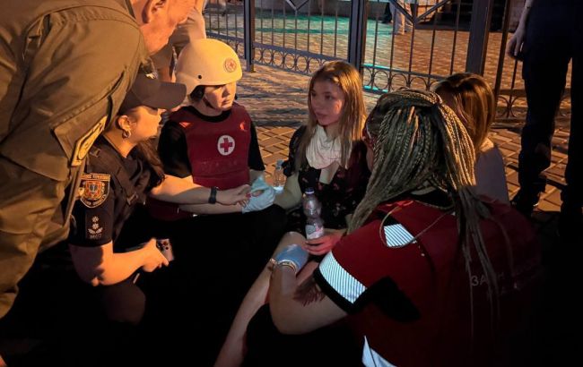 В Одесі пошкоджено будинки та автівки, є постраждалі: наслідки обстрілу РФ