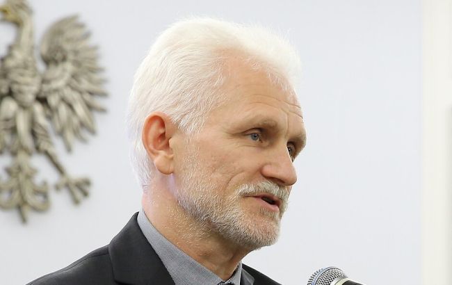 Беларусь передала Литве 9 политзаключенных, среди них лауреат Нобелевской премии