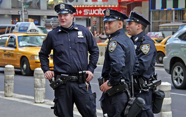 Трамп скасував обмеження на передачу військової техніки поліції