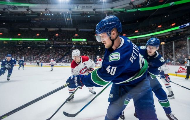 Центрфорвард "Ванкувера" с победной шайбой стал первой звездой вечера НХЛ: видео