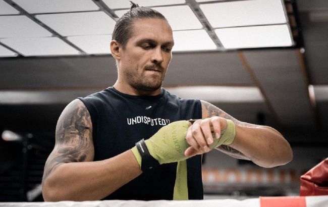 Усик рассказал об эмоциях после того, как попал в базу "Миротворца"