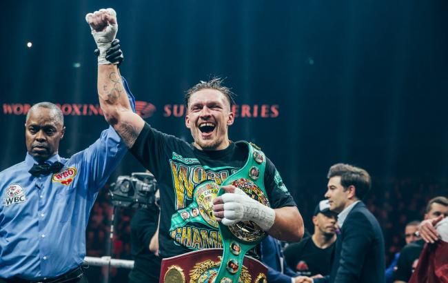 Едем в Москву на бой против Гассиева с хорошим настроением, - Усик