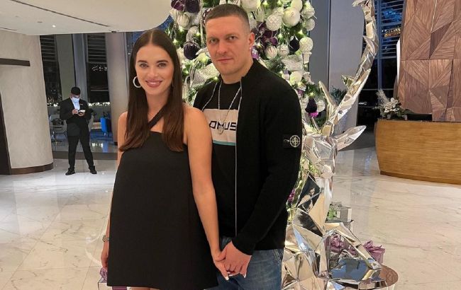 Оккупанты обстреляли дом Усика под Киевом: жена боксера ищет выживших соседей