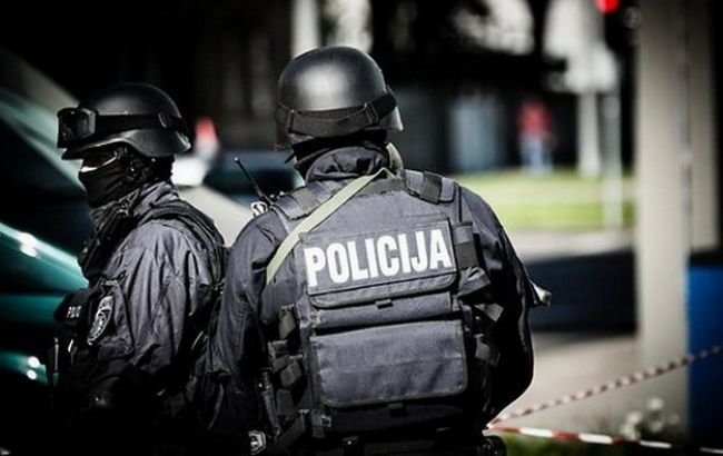 В Латвии из-за подозрительного письма эвакуировали посольство Украины