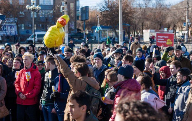 Доверие россиян к власти существенно снизилось, - исследование