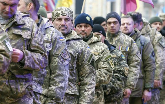 Летом призовут на военную службу 500 офицеров запаса