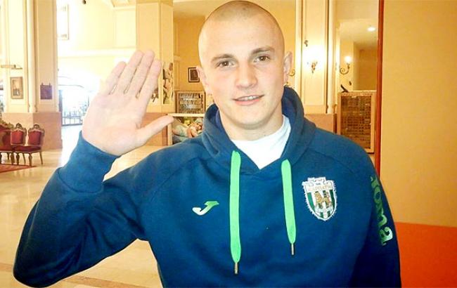 "Луго" выкупил контракт Кравца у "Карпат"
