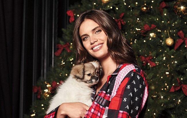 "Ангельское" Рождество: подборка праздничных нарядов от Victoria's Secret