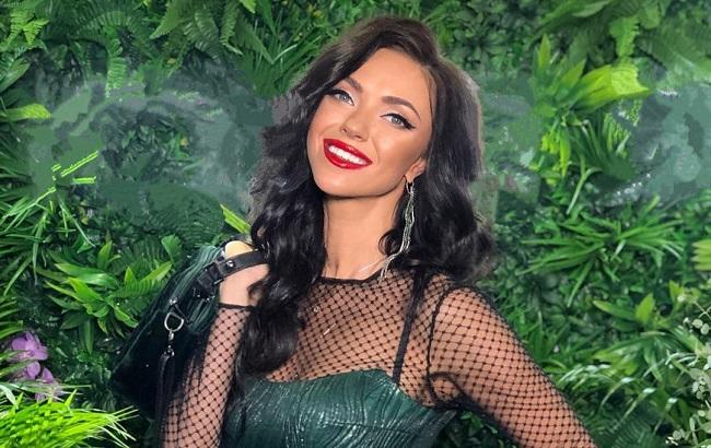 З басейну в замет: Віка з "НеАнгелів" здивувала екстремальним відпочинком