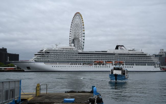 Великий морський лайнер "застряг" біля берегів Австралії з пасажирами: у чому причина
