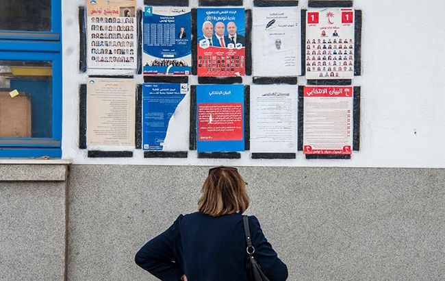 В Тунисе проходят местные выборы впервые за семь лет