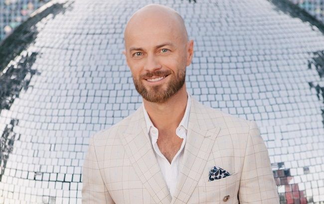 "Она у вас красавица": Влад Яма вызвал ажиотаж в сети нежным фото с женой