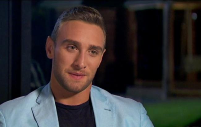 Больше не одинок? Иракли Макацария "засветился" с очаровательной брюнеткой (фото)