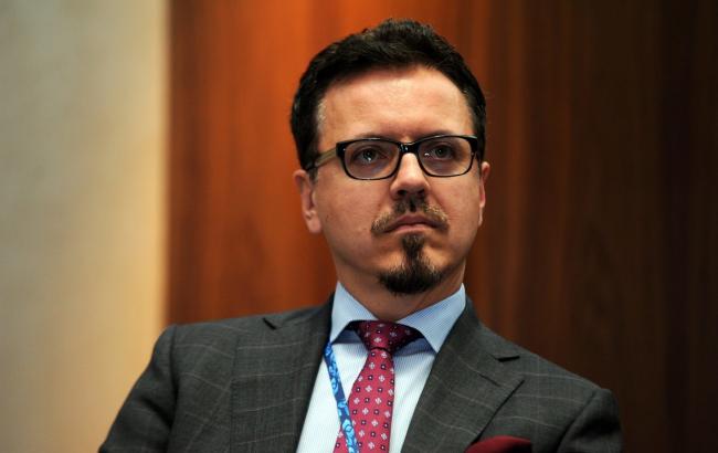 УЗ планирует реструктуризировать свои долги и финансироваться в гривне