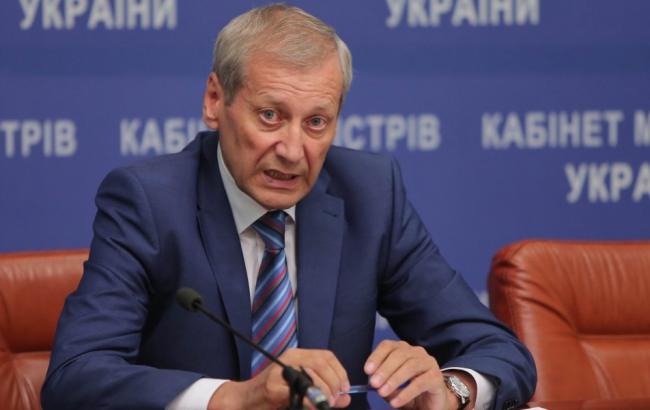 Кабмин упорядочит размещение объектов дорожного сервиса, - вице-премьер