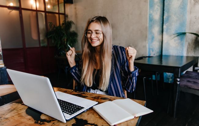 Конец января приносит успех и стабильность: кто из знаков Зодиака в плюсе