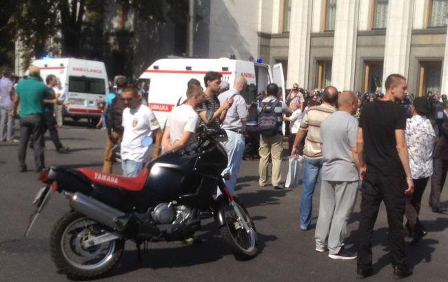 У лікарнях залишаються 35 постраждалих у результаті зіткнень під Радою