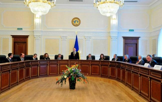 Членами ВСЮ избраны 2 представителя от работников юрвузов и научных учреждений