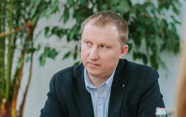 Портовики Одеси і Чорноморська висловили недовіру голові АМПУ Вецкагансу