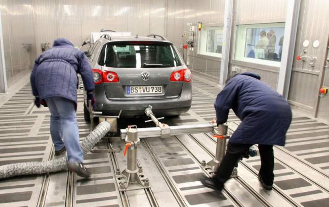 ФБР арестовало топ-менеджера Volkswagen по обвинению в "дизельном скандале"