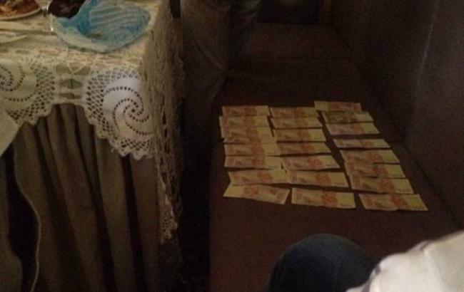 Депутат Тернопольского облсовета задержан на взятке в 30 тыс. грн, - СБУ