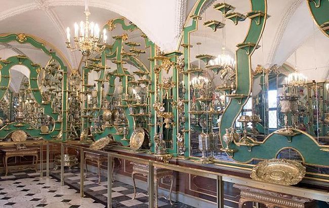 Во время ограбления музея в Германии похитили бриллиант весом 49 карат