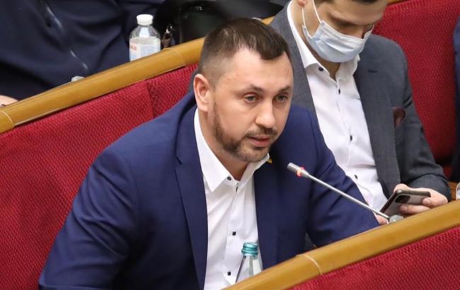 Стрихарский: возобновление конкурсов для госслужащих урегулирует ряд проблемных вопросов