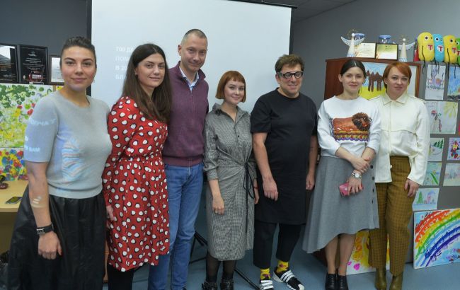 Благодійний фонд Ложкіна приєднався до акції "Таблеточек" і додав до мільйона гривень ще 1 млн