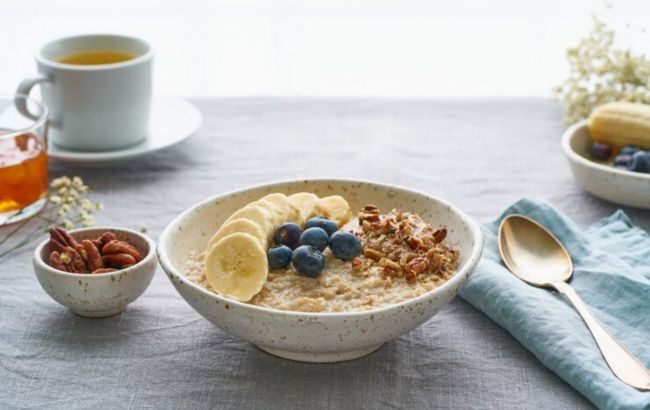 Знижують холестерин та містять вітаміни: 7 видів каш, які варто їсти на сніданок