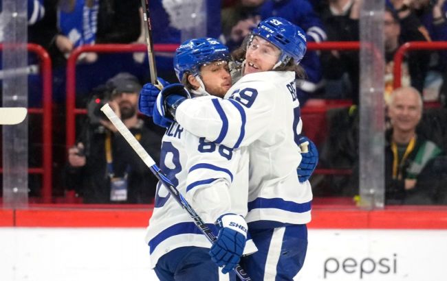 Нападник "Торонто" з рятівною шайбою і асистами став головною зіркою вечора НХЛ: відео