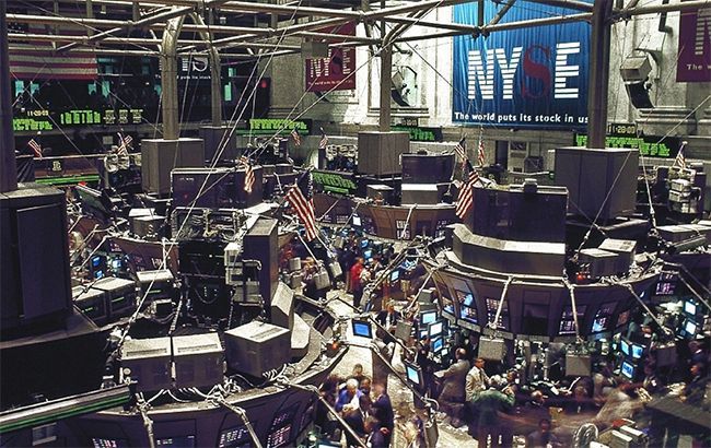 Страны ОПЕК потеряли 500 млн долларов за сутки из-за падения цен на нефть