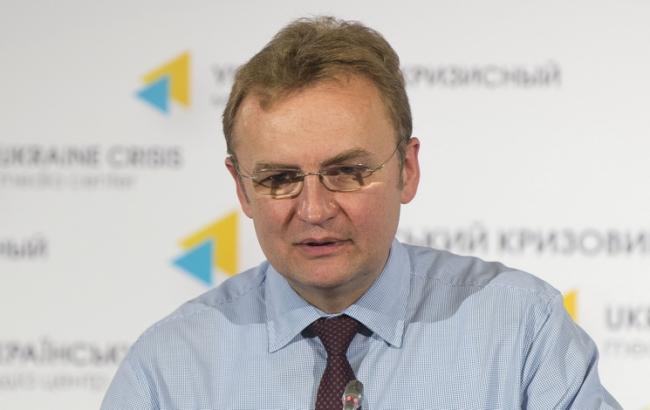 У Порошенко назвали Садового одним из возможных кандидатов на пост премьера