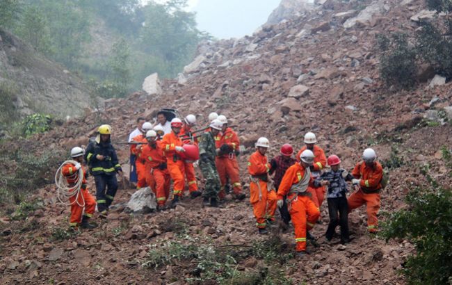 В результате оползня в Китае без вести пропал 41 человек