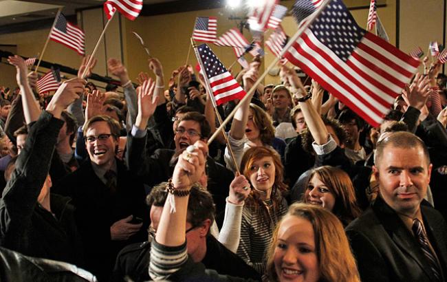 Согласно подсчетам, Клинтон получила на 1 млн голосов избирателей больше, чем Трамп