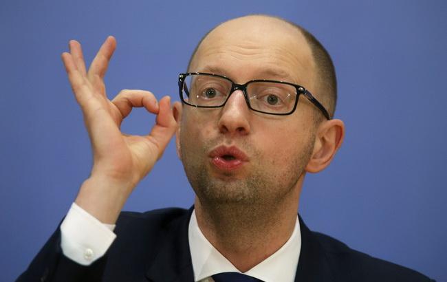 Правовой комитет рекомендовал Раде принять отставку Яценюка