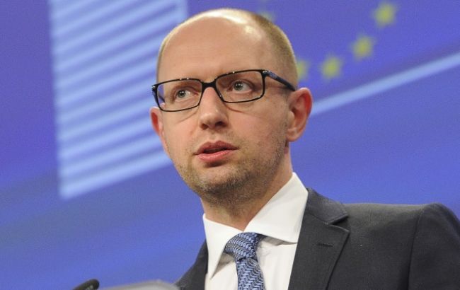 Кабмин поручил Минфину выпустить еврооблигации почти на 12 млрд долларов