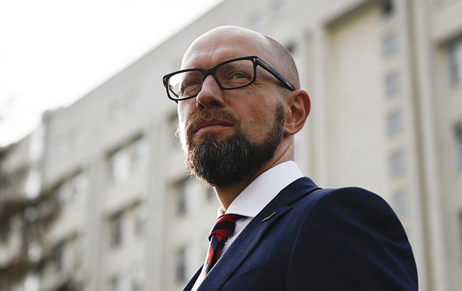 Линия фронта: пойдет ли Арсений Яценюк в президенты