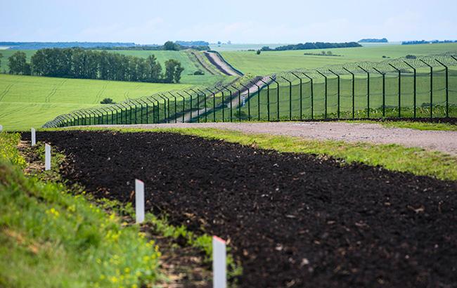 Порошенко и премьер Молдовы открыли совместный пункт пропуска на границе