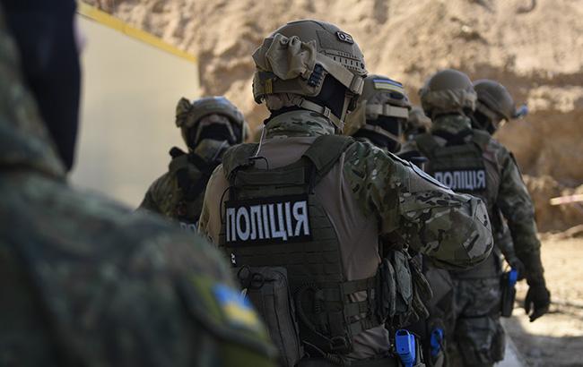 Взрыв в центре Киева: взрывное устройство прикрепили под сиденьем автомобиля