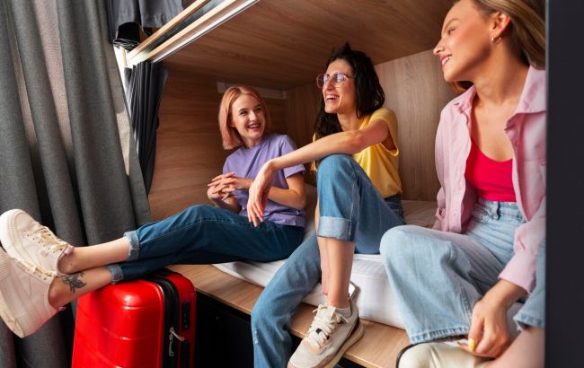 Які небезпеки чекають на туристів в хостелах: будьте в курсі заздалегідь