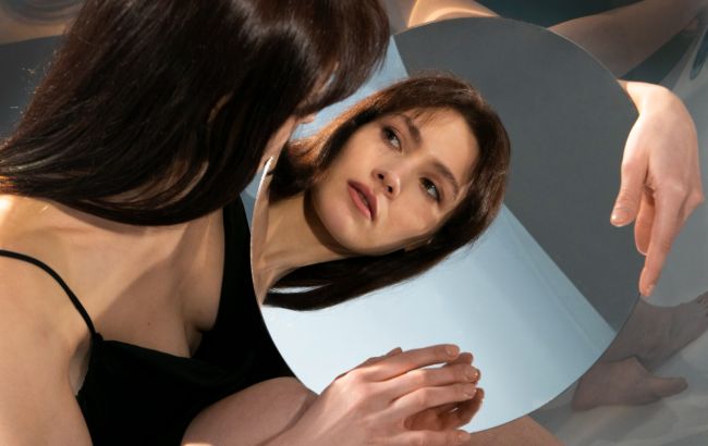 7 прихованих ознак того, що у вас низька самооцінка. Перевірте себе