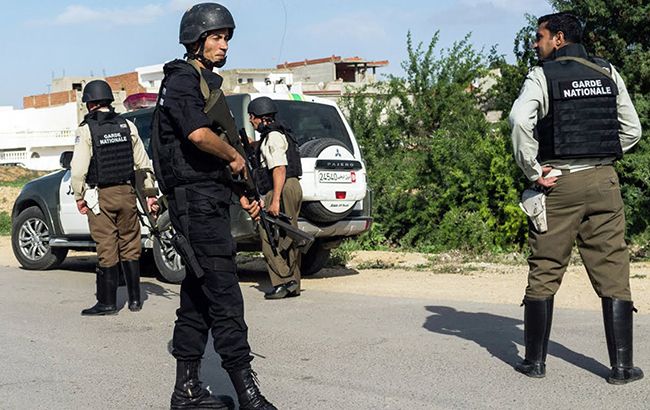 У Туниса затонуло судно с мигрантами, 80 человек пропали без вести