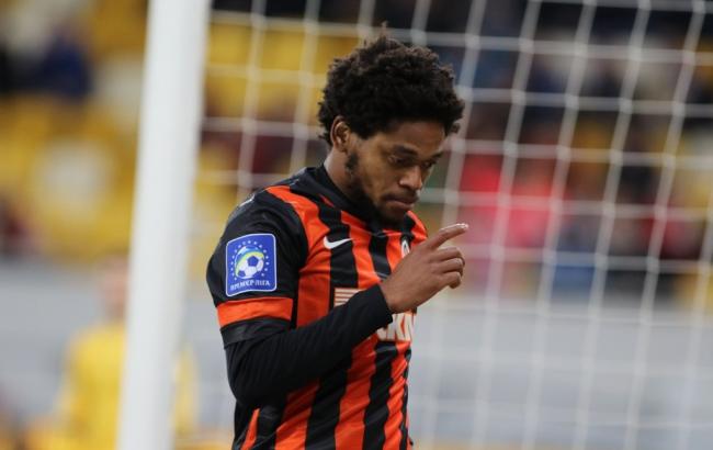 Донецкие "Шахтер" и "Металлург" уверенно побеждают