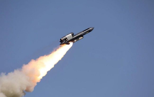 Уже била по цілях в Росії. ЗМІ розкрили переваги ракети "Фламінго" над Tomahawk