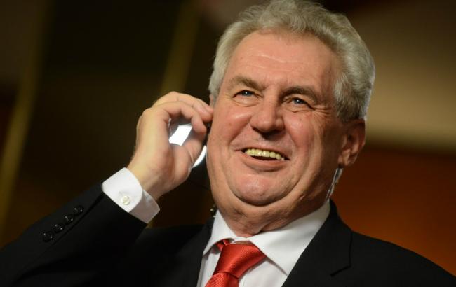 Президент Чехії запропонував створити загальноєвропейську армію для боротьби з мігрантами