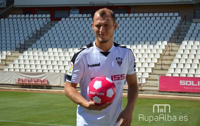 Зозуля поблагодарил фанатов "Альбасете" за поддержку