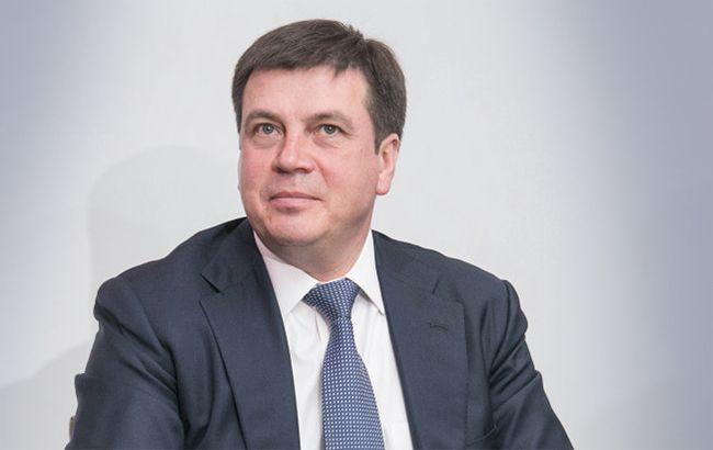 В Украине в 2017 году будет профинансировано около 800 инвестиционных проектов, - Зубко